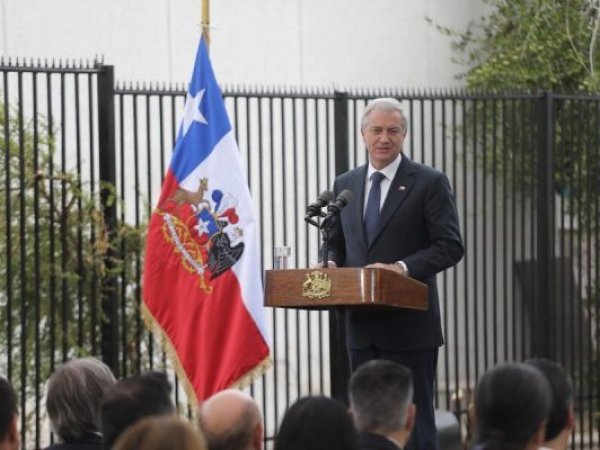 Encuestas Cadem y Criteria: Kast inicia con cerca de 50% de aprobación y opiniones divididas en medidas clave